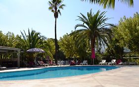 Servotel Castagniers